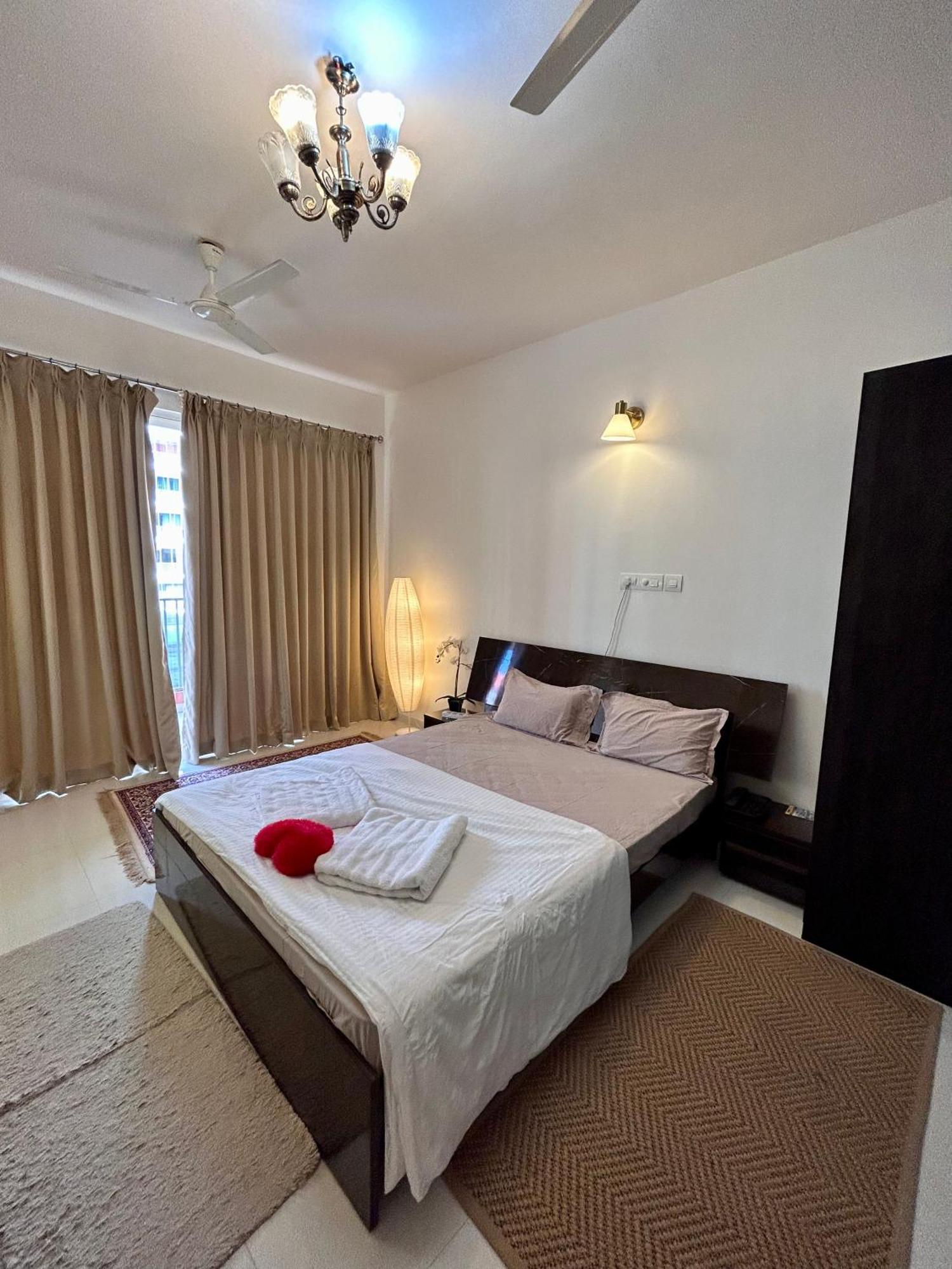 Good Stay Pool View Stylish Studio Apartment,6Km From Airport, 307 Dabolim Eksteriør bilde